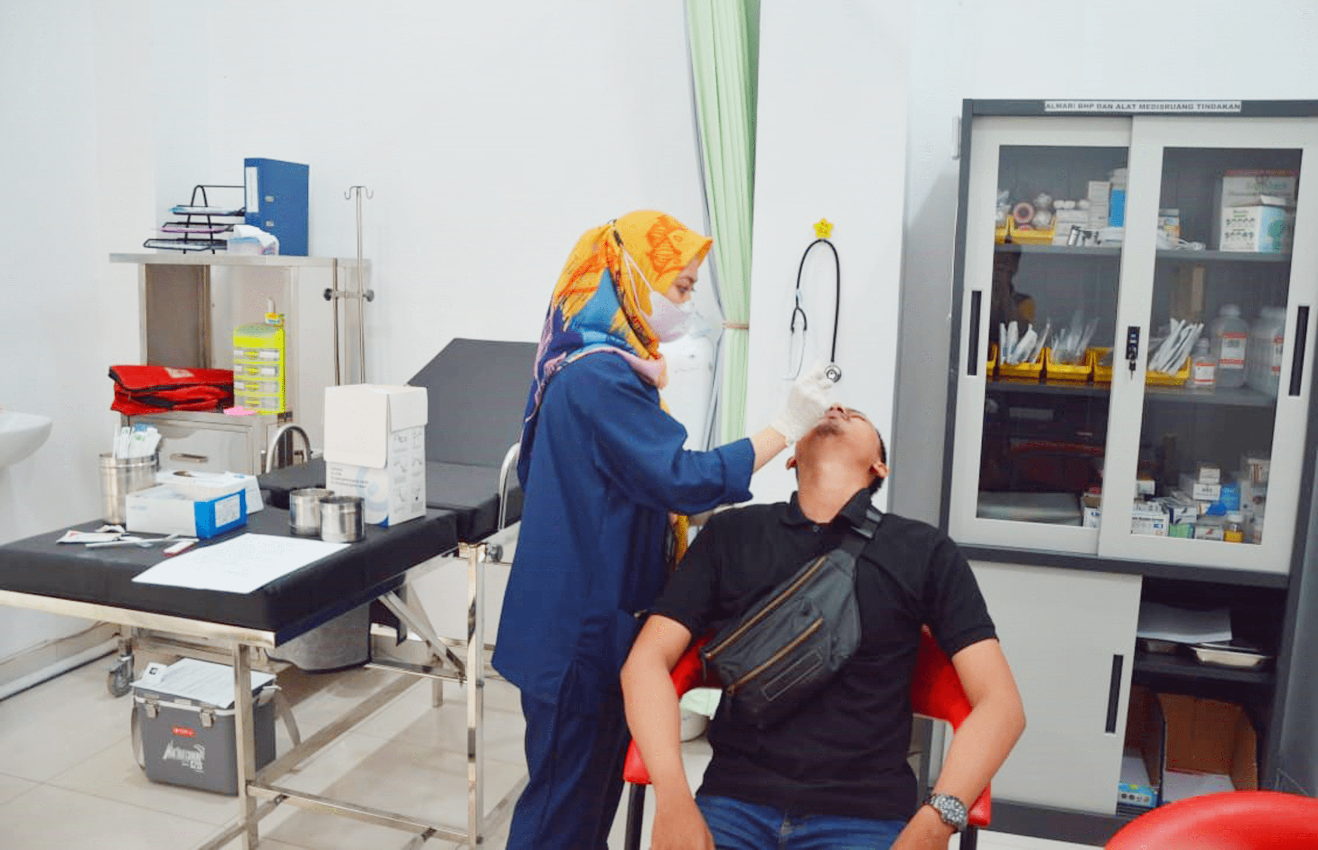 klinik PMI Kota Pangkalpinang KSR PMR donor darah vaksin red cross Indonesia by WINSONMEDIA jasawebpangkalpinang.com baliwebservices.com