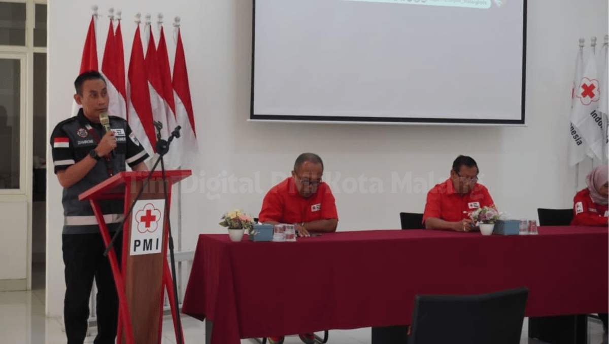 Penyampaian laporan Ketua Panitia Pelatihan Ambulans PMI Kota Pangkalpinang